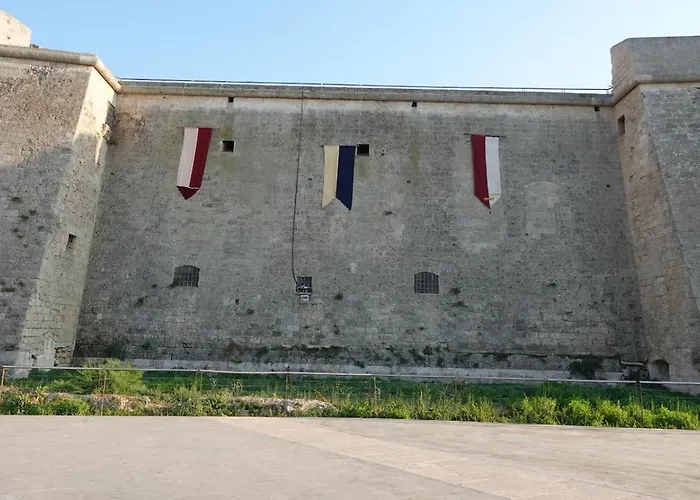 La Fenice アパート *